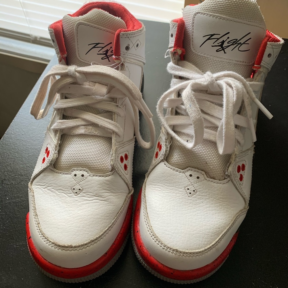Black,white and red Jordan flight